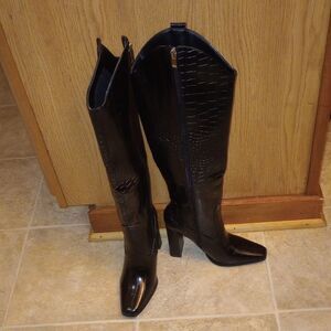 🆕🤠👢Pretty Little Thing Black Croc Knee High Boots